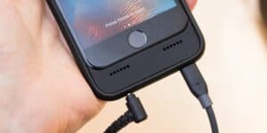 iPhone Headphone Jack iPhone Repair and replacement from FLM 380 wireless Online services Brooklyn